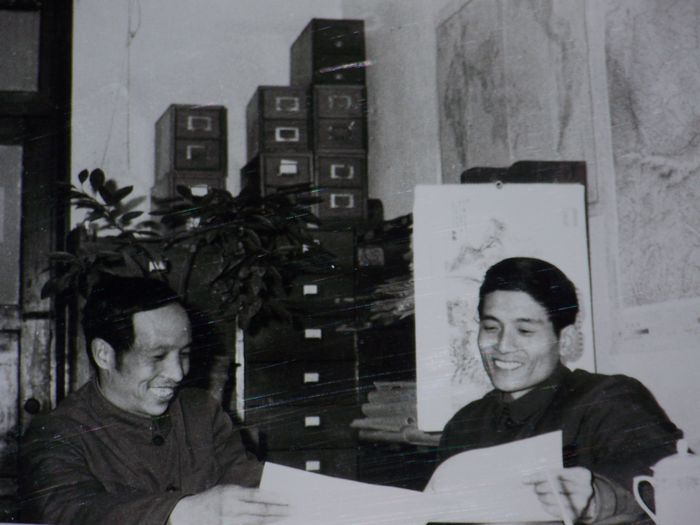 党的十七大代表、全国人大代表、西北农林科技大学党委书记张光强在一起