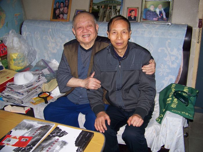 与欧阳伦教授在一起